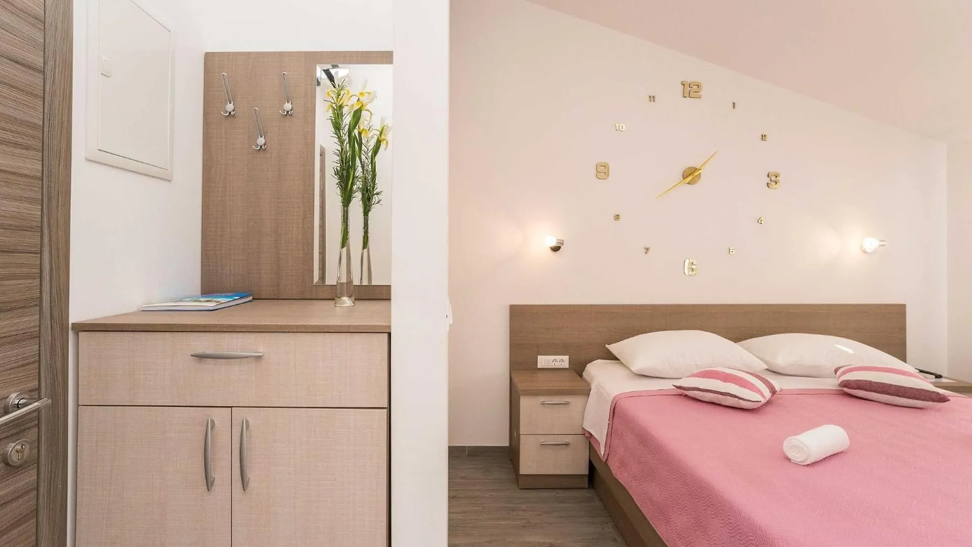Apartments Maza - Studio Apartment Roberta زادار